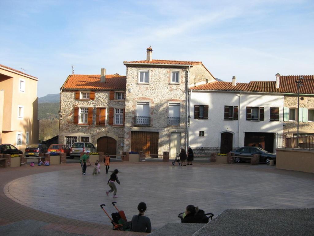Appartement Centre Ville Du Boulou Pour 2 Adultes-2 Enfants- Check In 17H-21H--Juillet-Aout Reservation De 7 Jours Mini Le Boulou Dış mekan fotoğraf