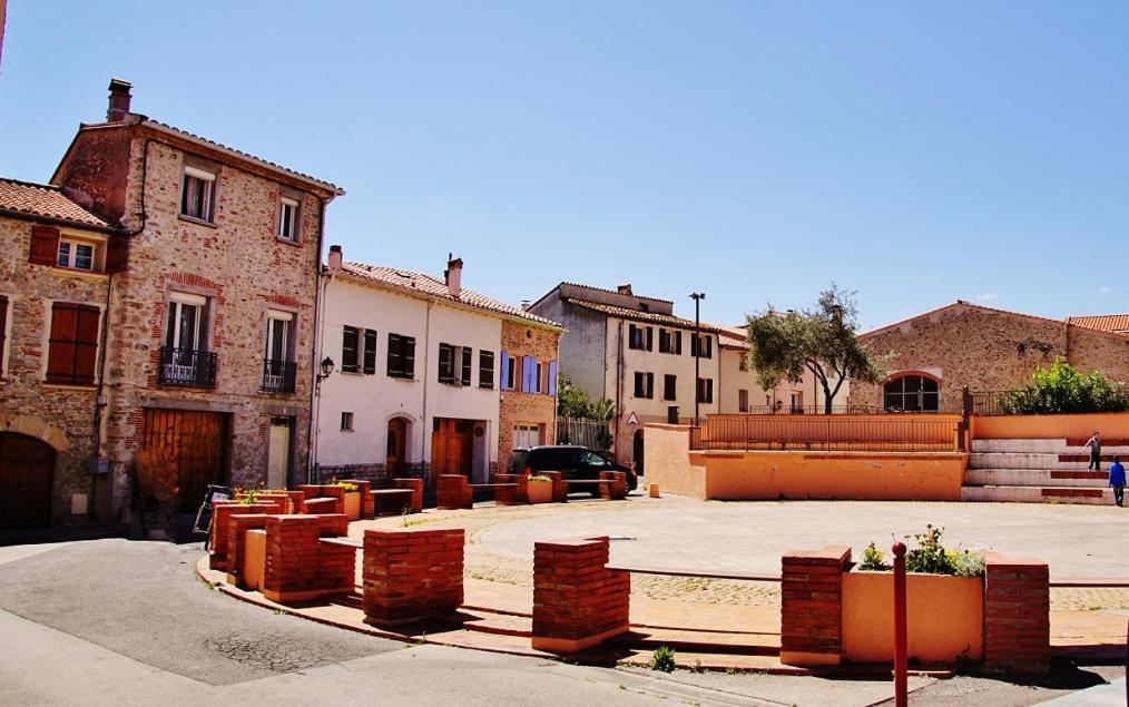 Appartement Centre Ville Du Boulou Pour 2 Adultes-2 Enfants- Check In 17H-21H--Juillet-Aout Reservation De 7 Jours Mini Le Boulou Dış mekan fotoğraf