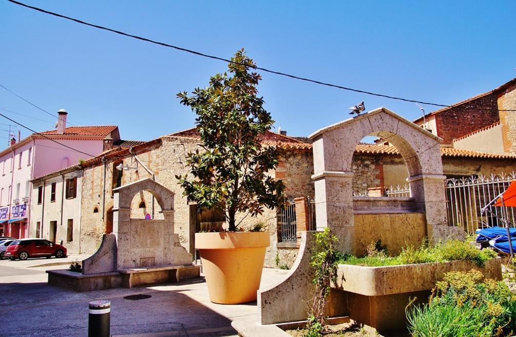 Appartement Centre Ville Du Boulou Pour 2 Adultes-2 Enfants- Check In 17H-21H--Juillet-Aout Reservation De 7 Jours Mini Le Boulou Dış mekan fotoğraf